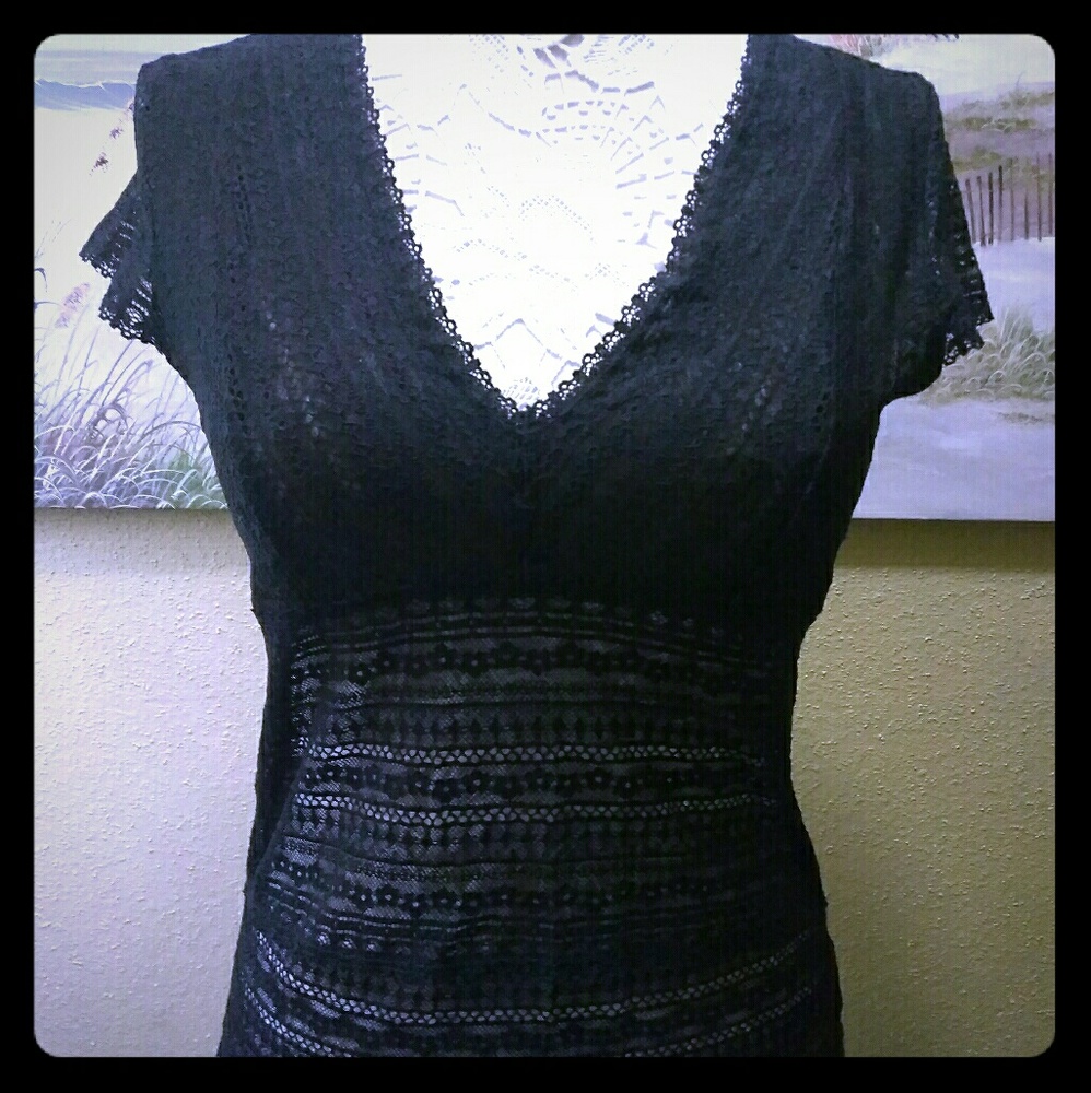 Banana Republic/Black Lace Top
